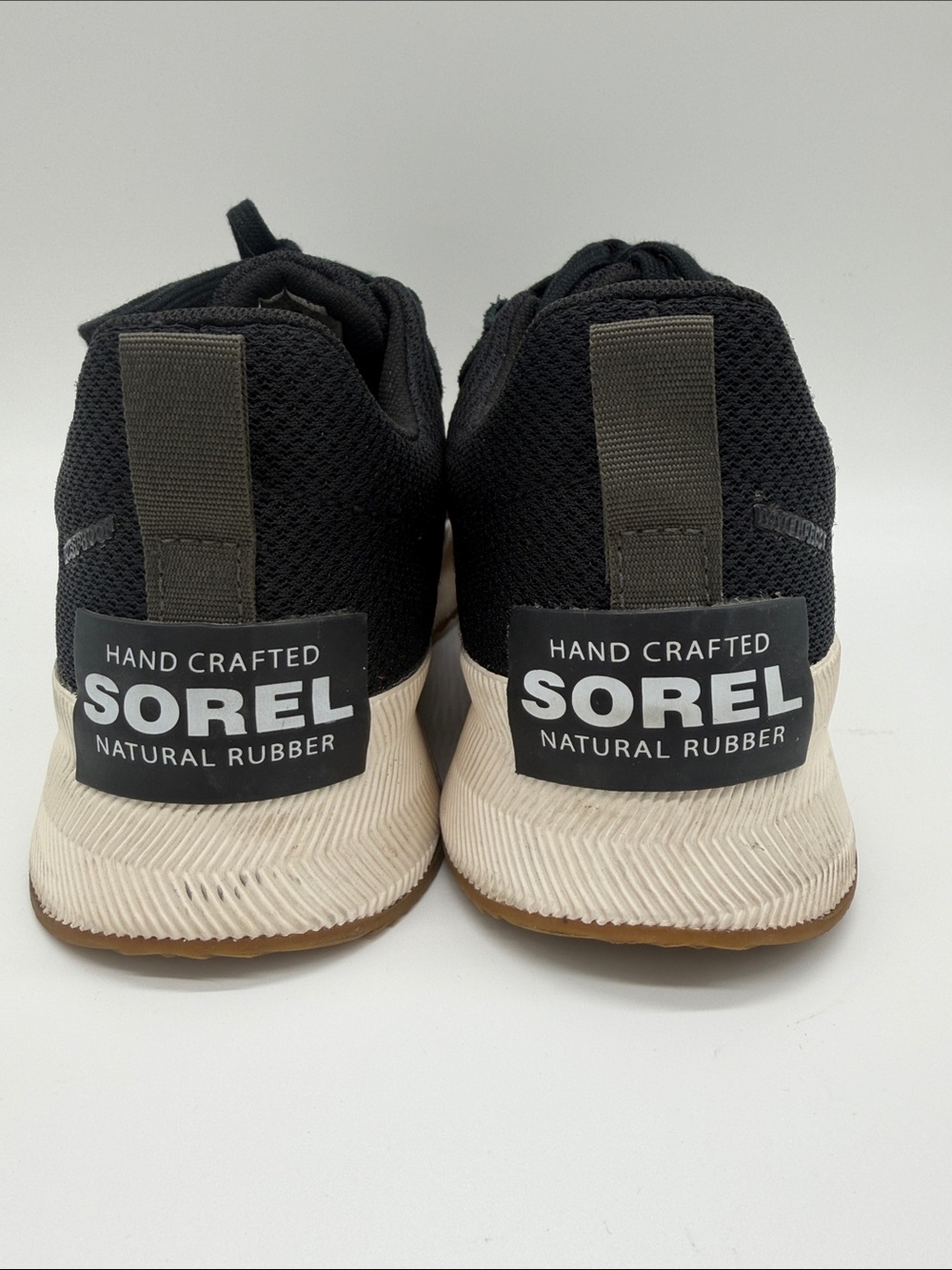 NEW Sorel Womens Out N About III Waterproof Low Top Sneakers Black 8.5